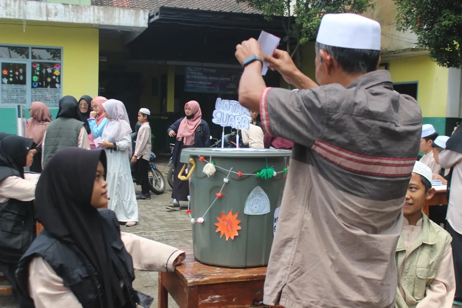 Galeri 2